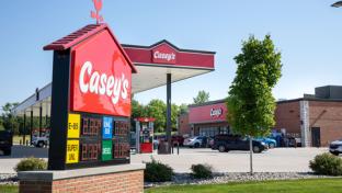 Casey's operates more than 2,500 stores. (Photo: Business Wire)